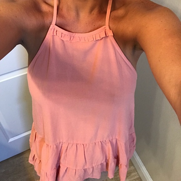 SOLD peach tank - Picture 5 of 6